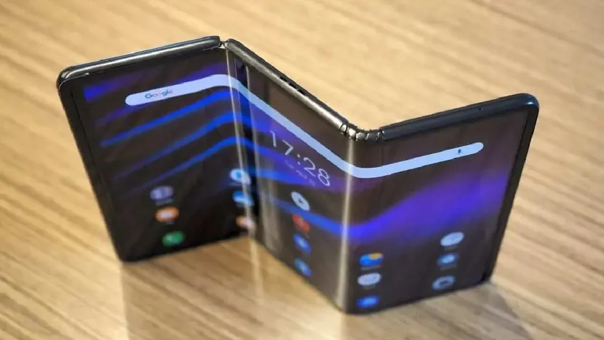 Samsung Galaxy G Fold Set to Launch in July – Specs & Features Leaked!