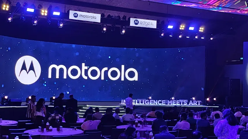 Motorola India Launch Event: Moto Watch and Motorola Signature to launch on January 23