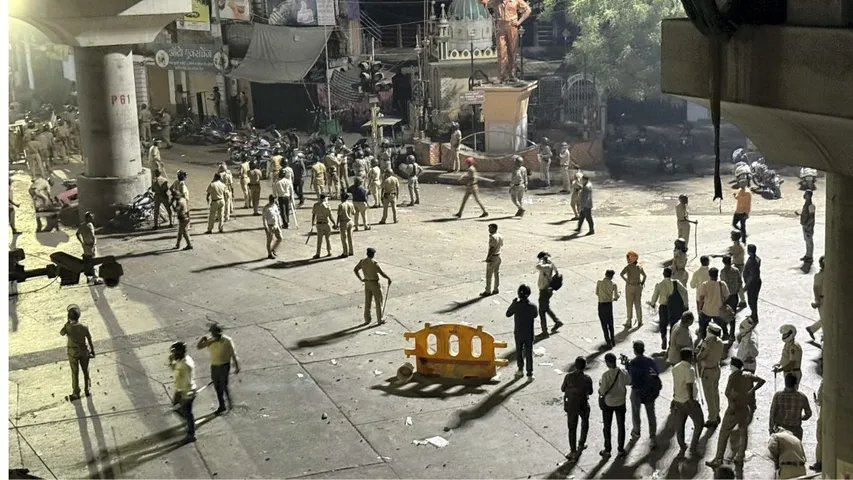 Nagpur violence 