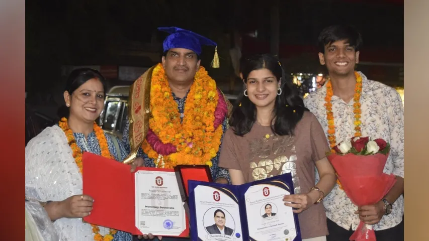 Dr. Dharmendra Kumar