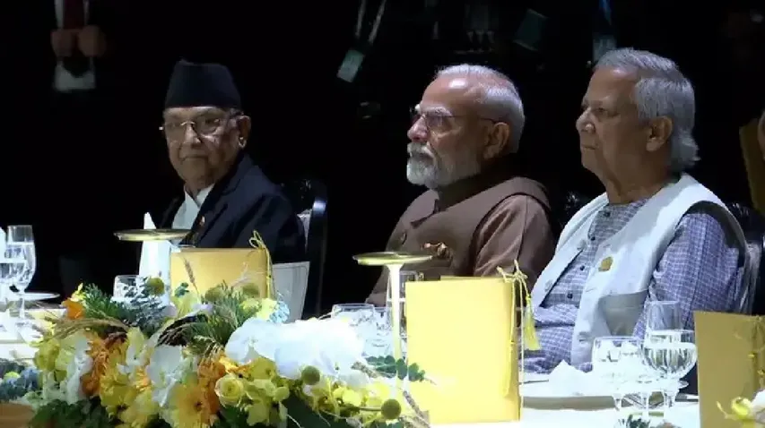 PM MODI YUNUS CHACHA!