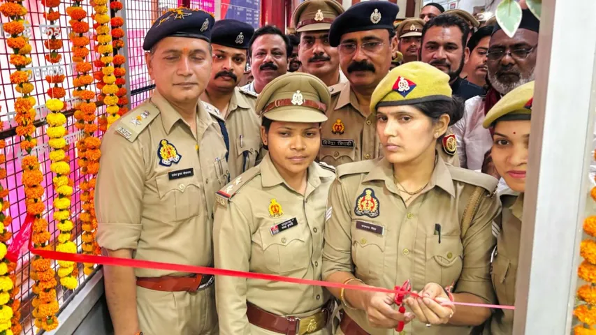 कानपुर कम‍िश्‍नरेट पुलि‍स की पहल।