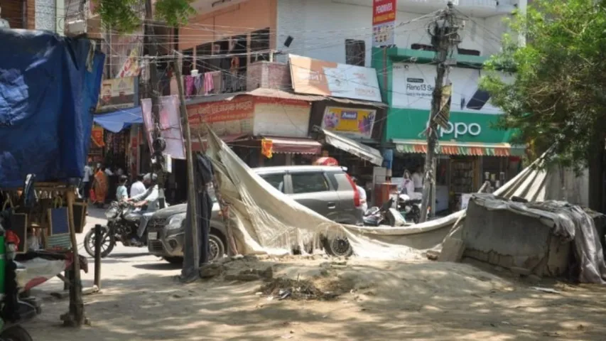 कब्रिस्तान पर अवैध कब्जा 