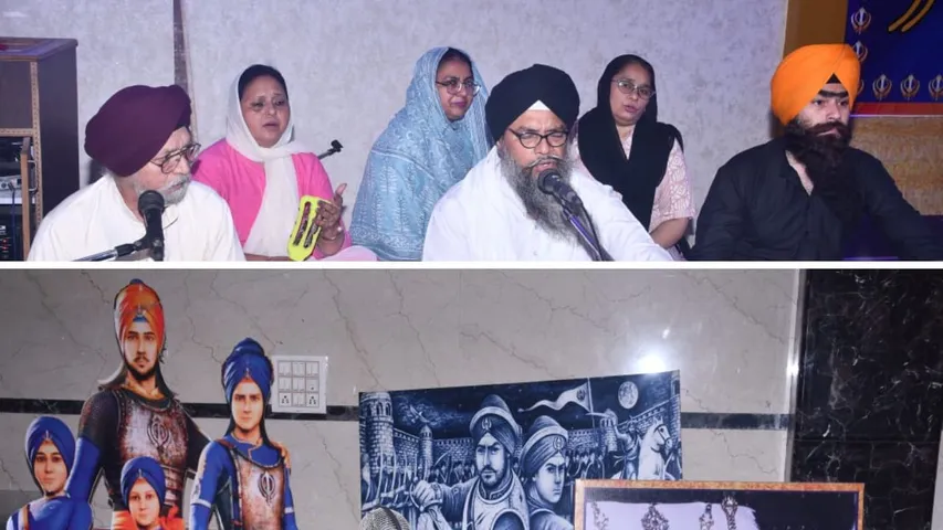 शबद कीर्तन से संगत को निहाल करते संत और सजाया गया गुरुद्वारा। 