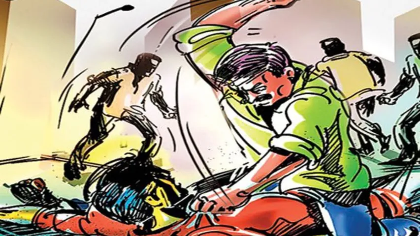 कानपुर बजरिया में कारोबारी पर हमला हुआ है।