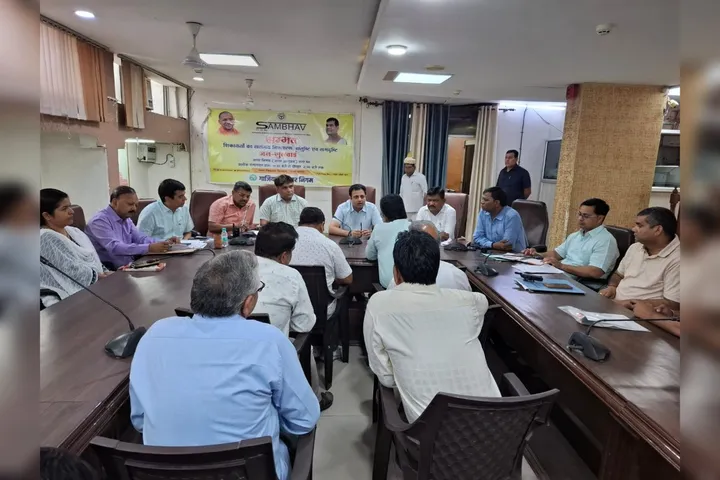 Ghaziabad: नगर निगम मुख्यालय पर ‘संभव’ जनसुनवाई का आयोजन: 13 संदर्भों पर त्वरित कार्रवाई