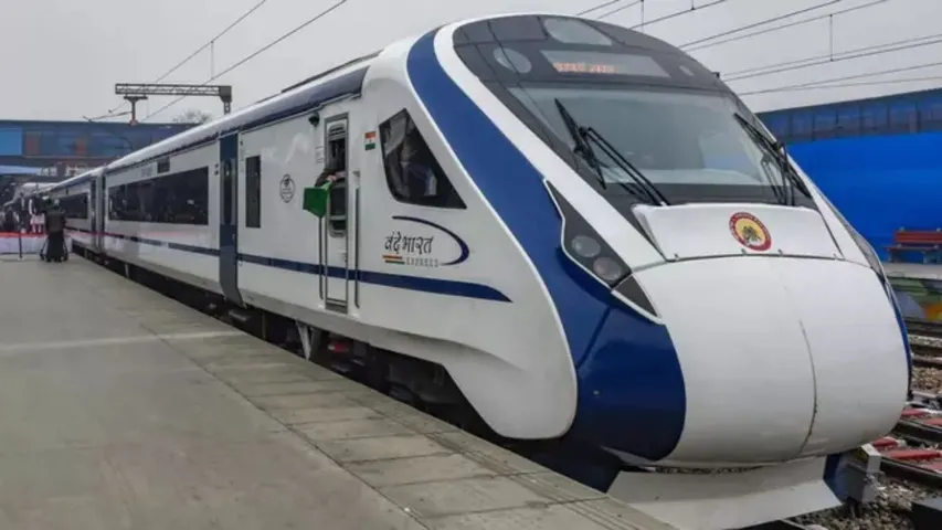 Vande Bharat Express at Muzaffarpur Railway Station  Vande Bharat Route Map Bihar  Inside View of Patna-Gorakhpur Vande Bharat  Indian Railways New Vande Bharat in Bihar