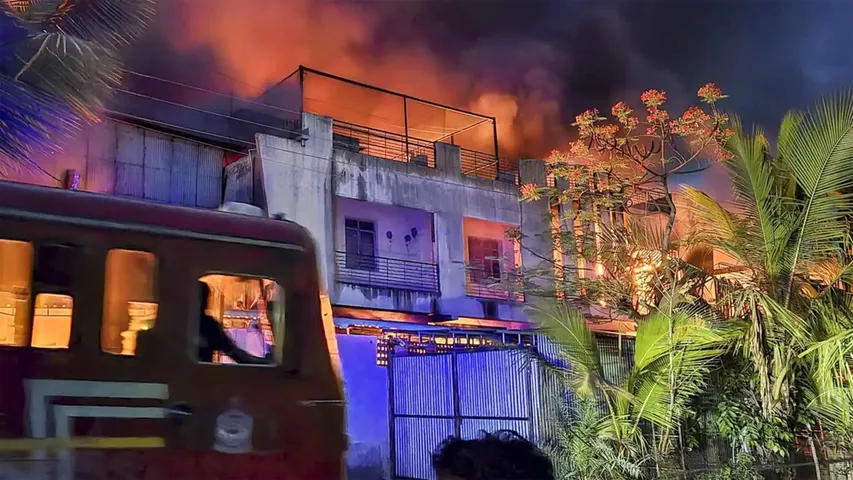 SOLAPUR AGNIKAND MUMBAI NEWS