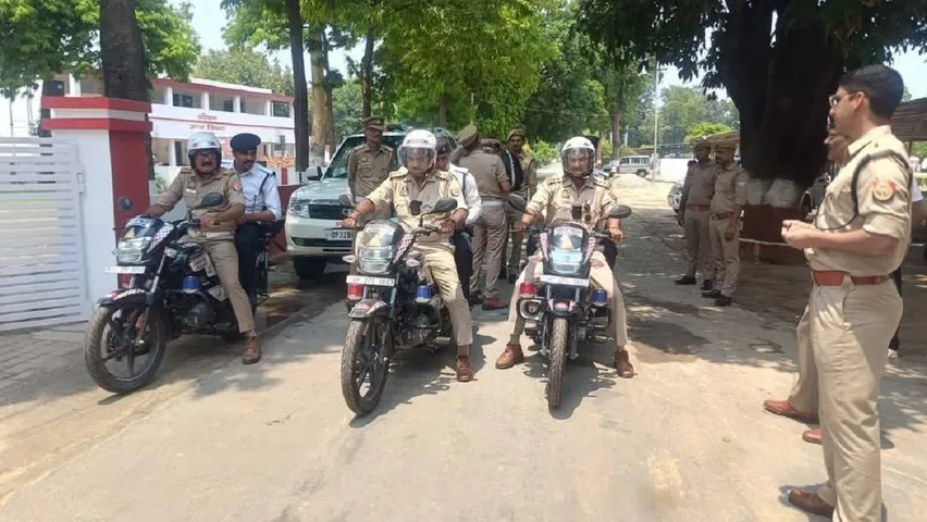 एक दिवसीय प्रशिक्षण, दोपहिया इंटरसेप्टर वाहन रवाना