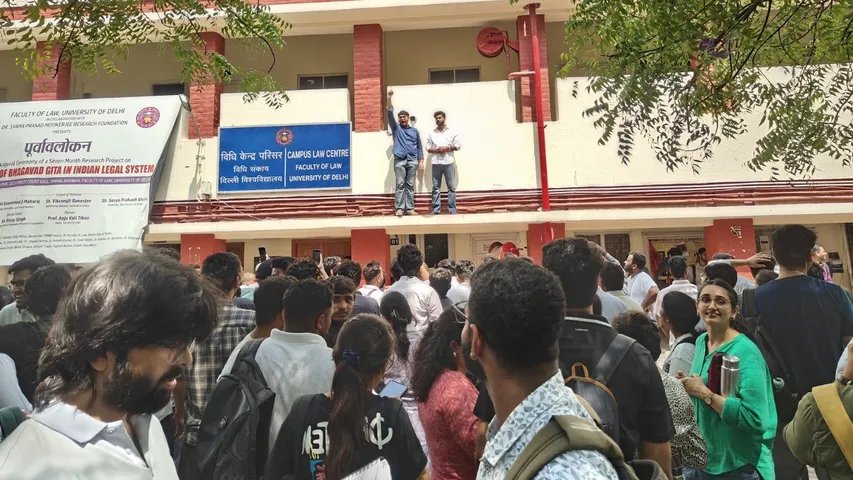 Delhi University Protest
