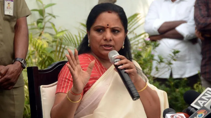 Leaders wished Telangana on State Formation Day