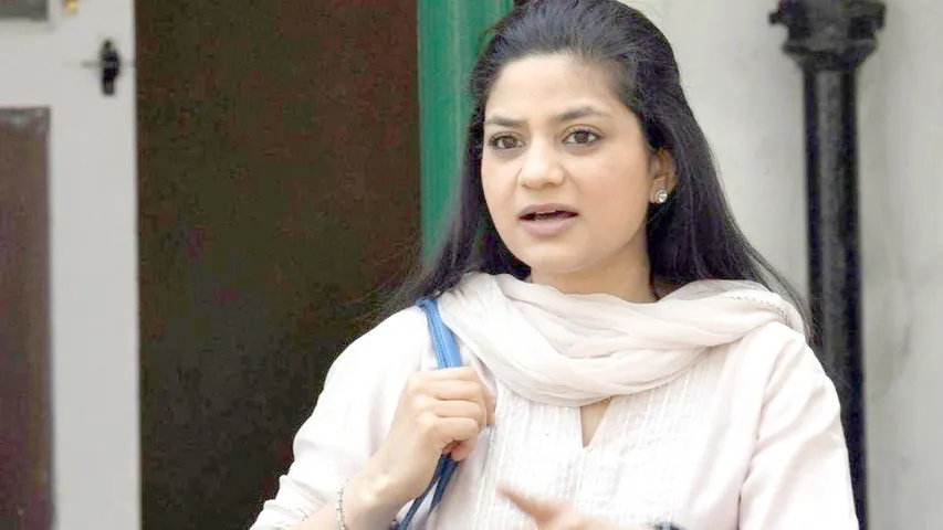 अनंतनाग इल्तिजा मुफ्ती और चेनाब ब्रिज उद्घाटन: इल्तिजा ने जाहिर की जमीनीं चिंता |