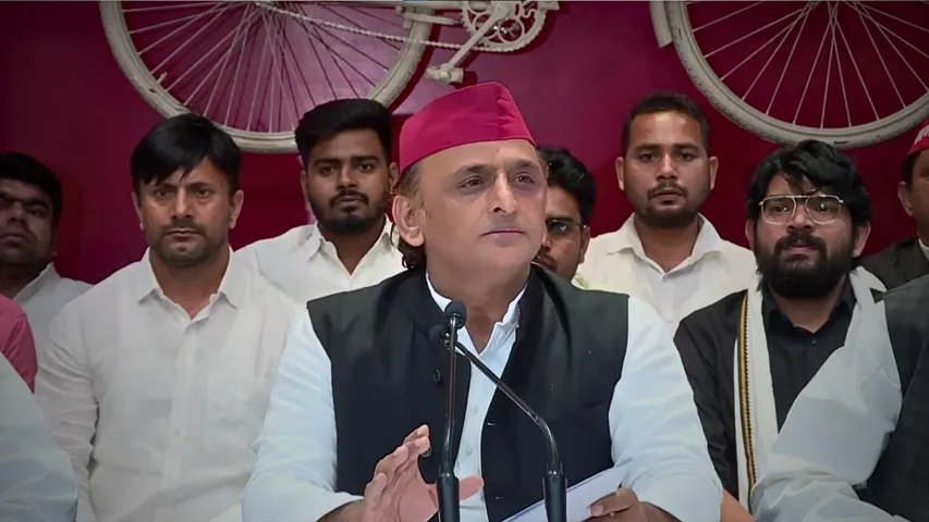 Akhilesh Yadav01