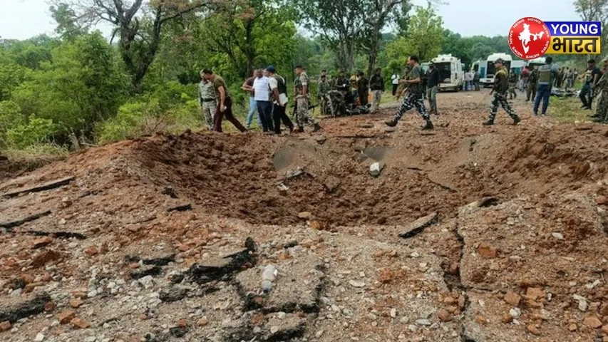 Pressure IED blast planted by Maoists