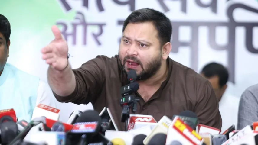 Tejashwi Yadav SIR EC
