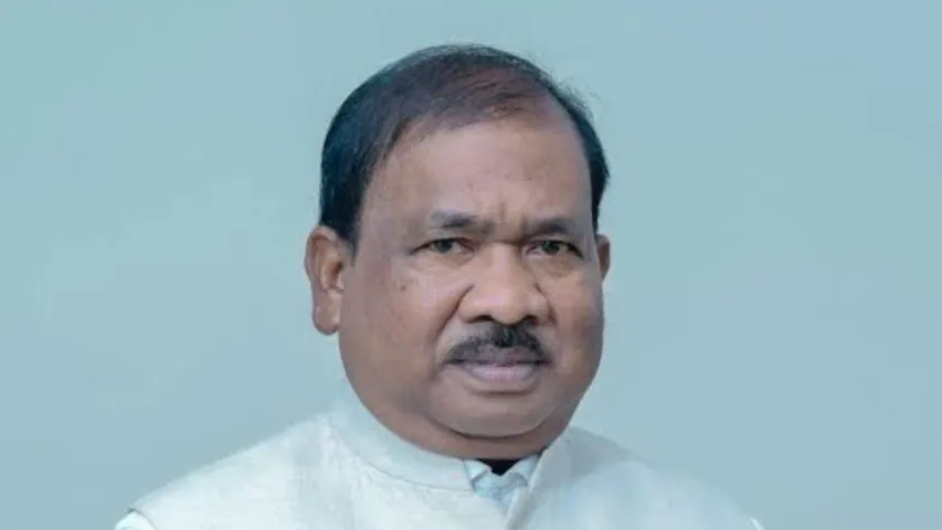 Untitled design_20250816_100211_0000