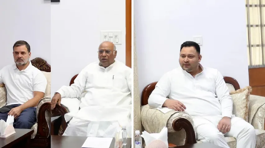 Tejaswi yadav meet congress leader
