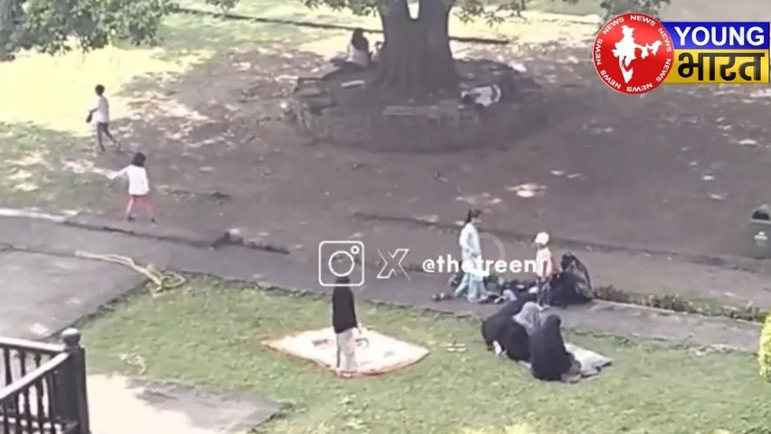 Namaz in Shaniwarwada