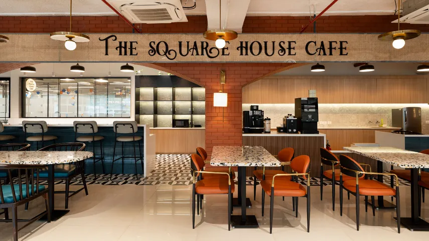 The square house cafe