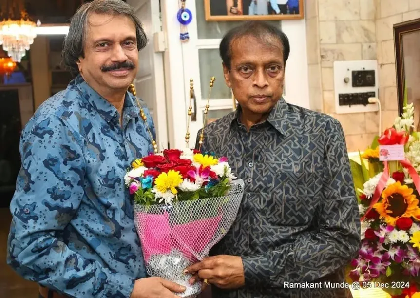 Ashok Shekhar Hasya Tonic show hansi mazaak ka guldasta Hanste raho Hansaate raho (6)