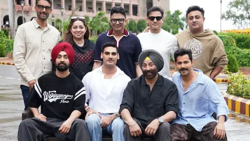 Bhushan Kumar, Krishan Kumar, J.P. Dutta and Nidhi Dutta