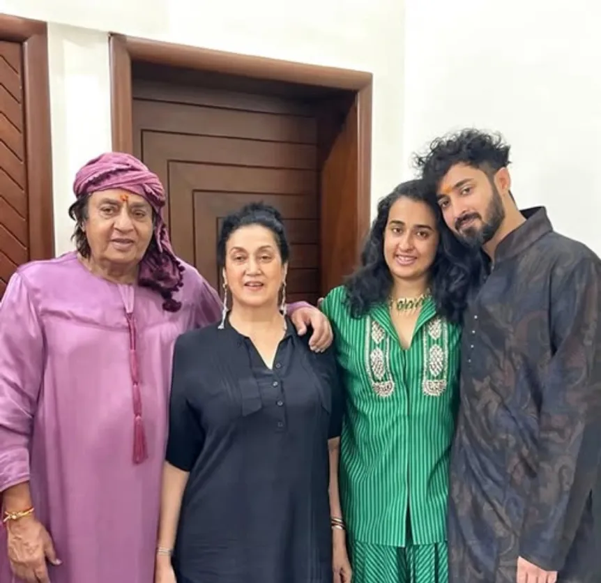 actor Ranjeet family