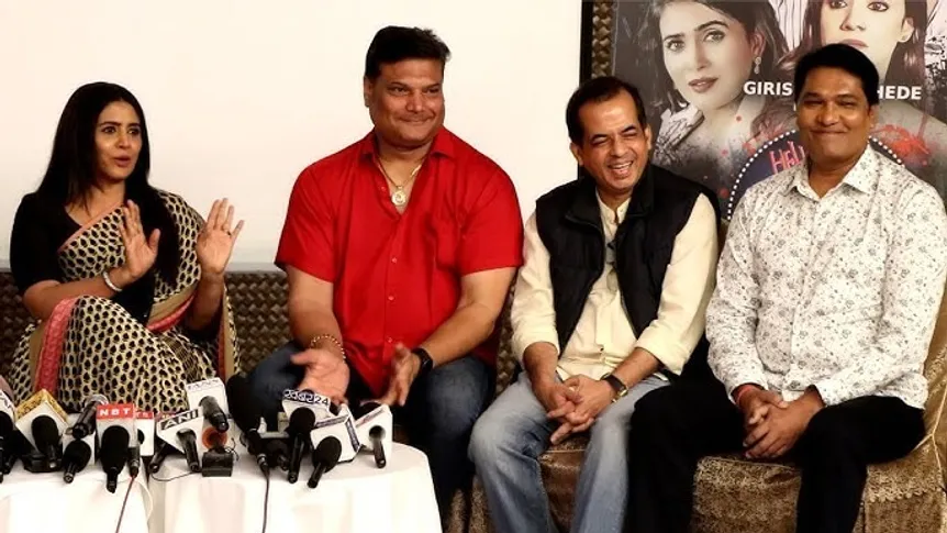 Dayanand Aditya along with Sonali and Barkha Bisht brings Hello Knock Knock Kaun Hai (1)