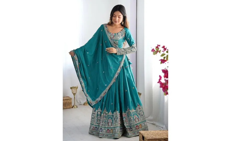 Lehenga Vs Ghagra (4)