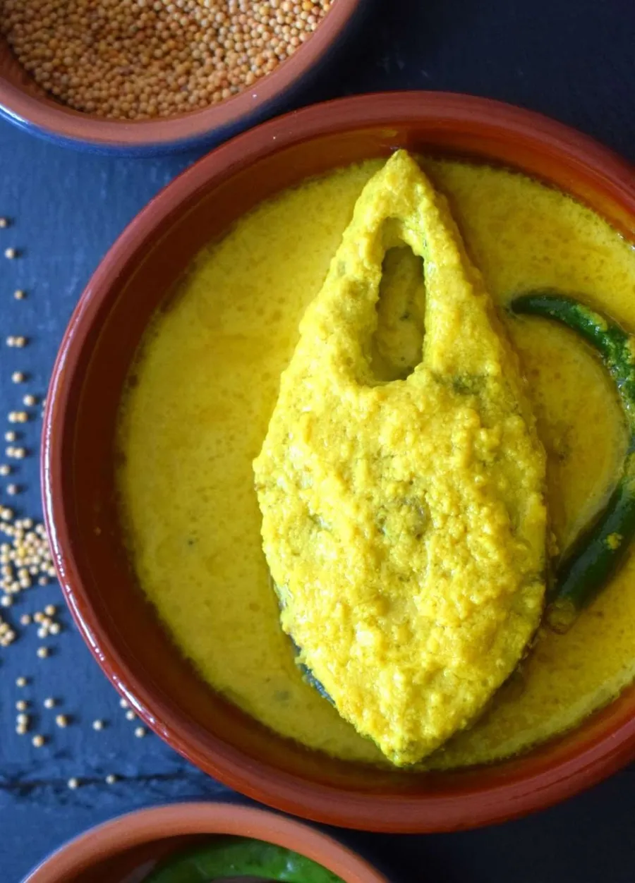 DoiIlish_BengaliRecipeofFish_M1-ezgif.com-crop