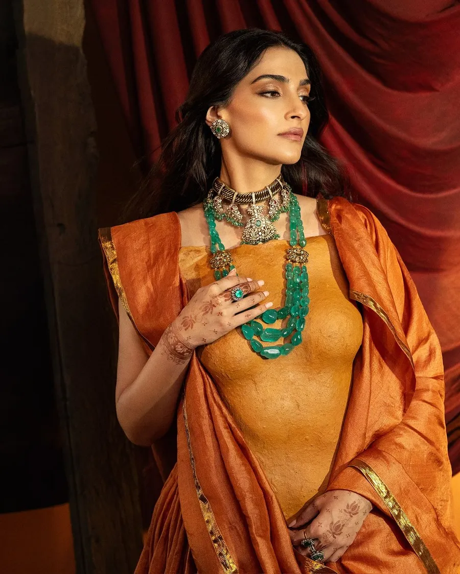 Sonam Kapoor pics 1