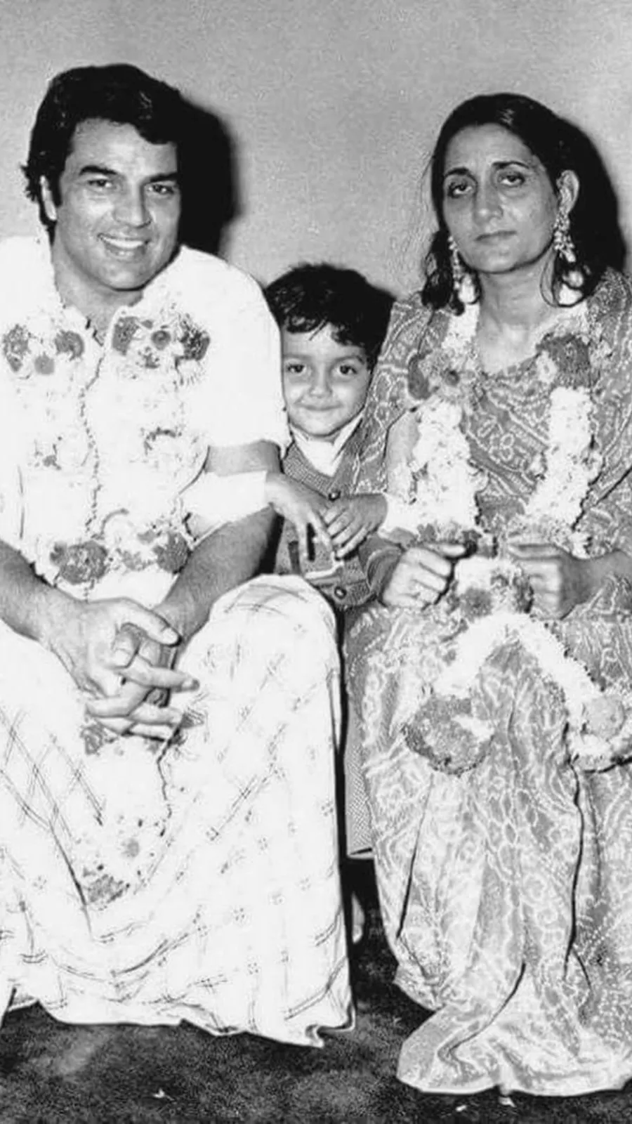 Meet Dharmendra's first wife Prakash Kaur, image size:900x1600