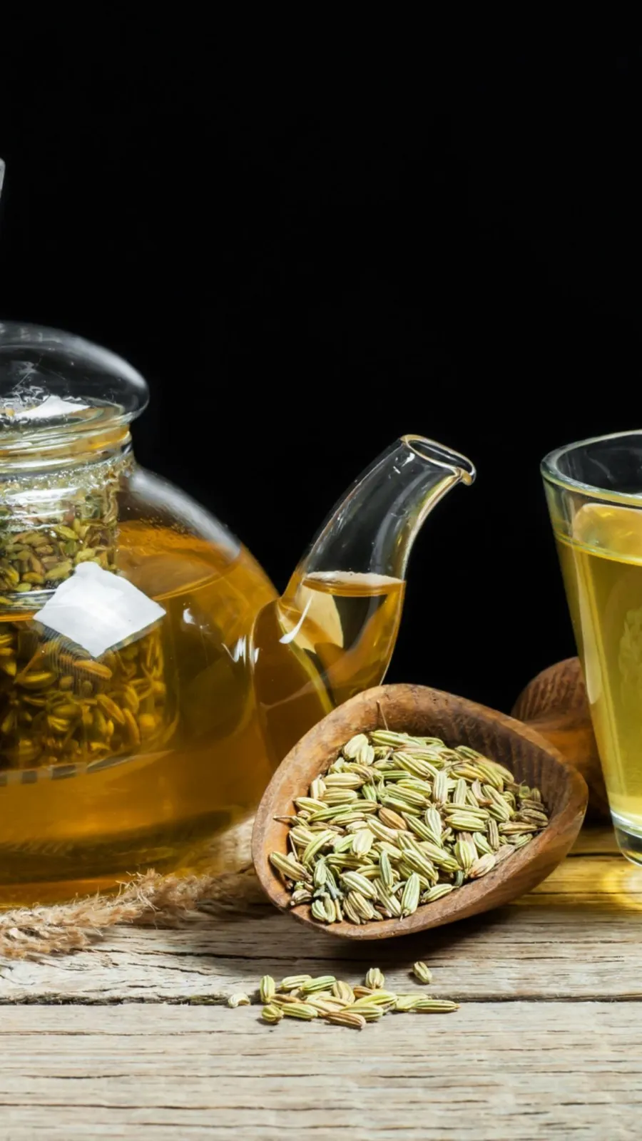 5 Benefits of drinking Saunf Water empty stomach