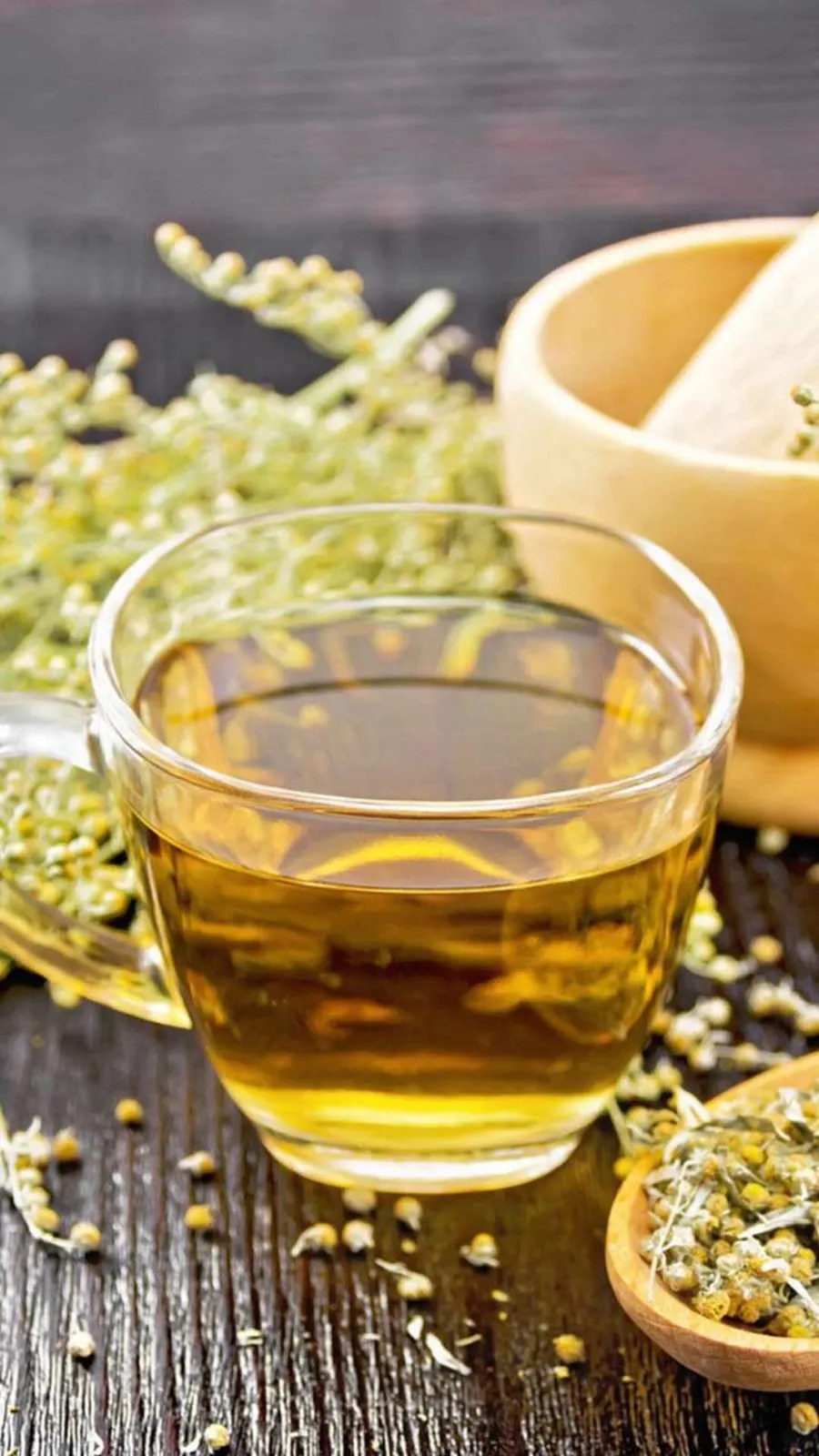 <p>Here are 5 potential advantages of consuming saunf water in the morning:</p>