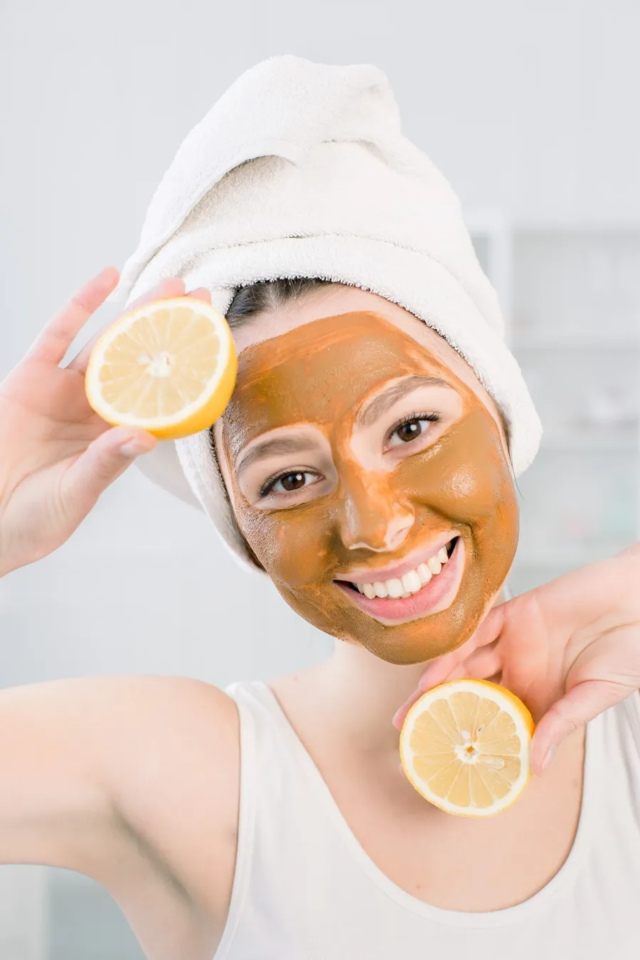 young-healthy-woman-in-spa-making-treatments-and-f-2023-11-27-05-07-16-utc (1)