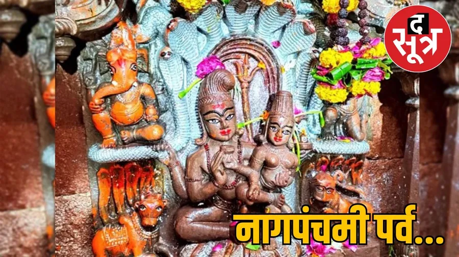 1 साल बाद आज रात को 12 बजे खुलेंगे नागचंद्रेश्वर मंदिर के कपाट, जानिए मंदिर का इतिहास