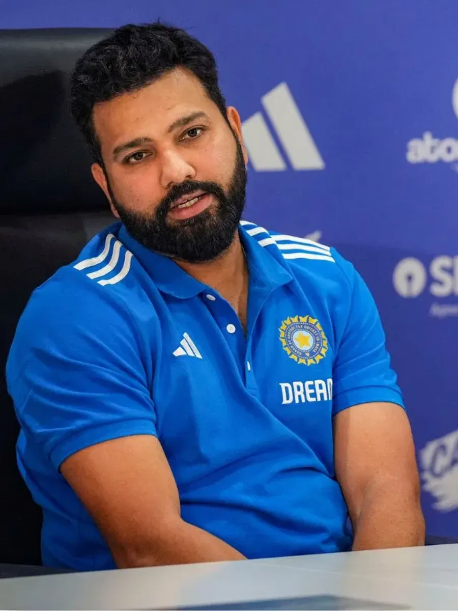 आईसीसी मैनहटन से 30 किलोमीटर दूर नासाउ काउंटी इंटरनेशनल क्रिकेट स्टेडियम में भारतीय टीम की प्रैक्टिस सुविधाओं की व्यवस्था कर रही है। टीम इंडिया लगभग 6 ड्रॉप इन प्रैक्टिस पिचों पर अभ्यास करेगी।