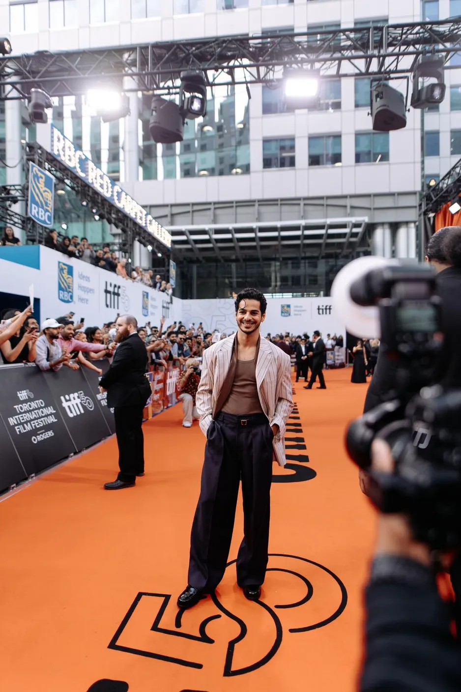 Ishaan Khatter in LV at TIFF red carpet for Homebound premiere (2)