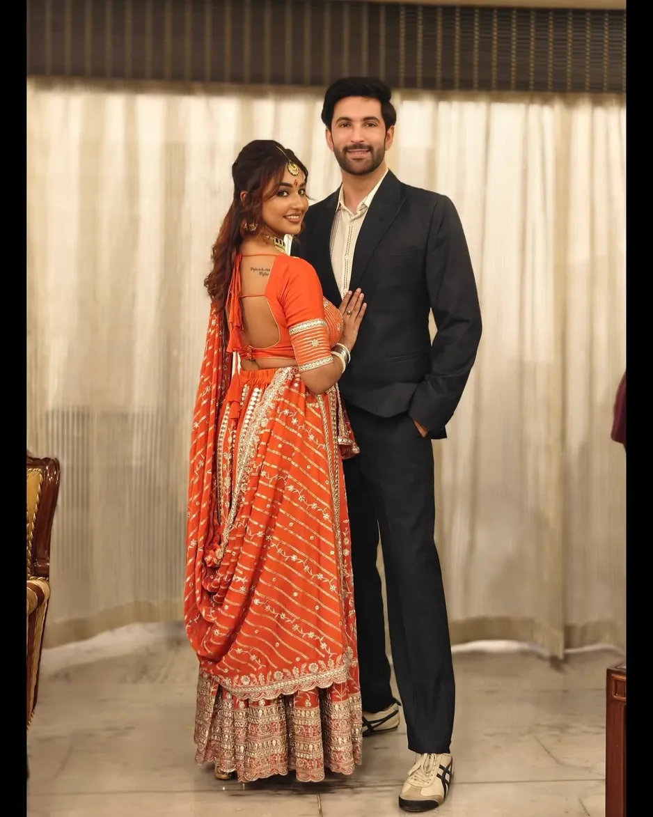 Hi Partner. 💍❤️🌟Ready 😁