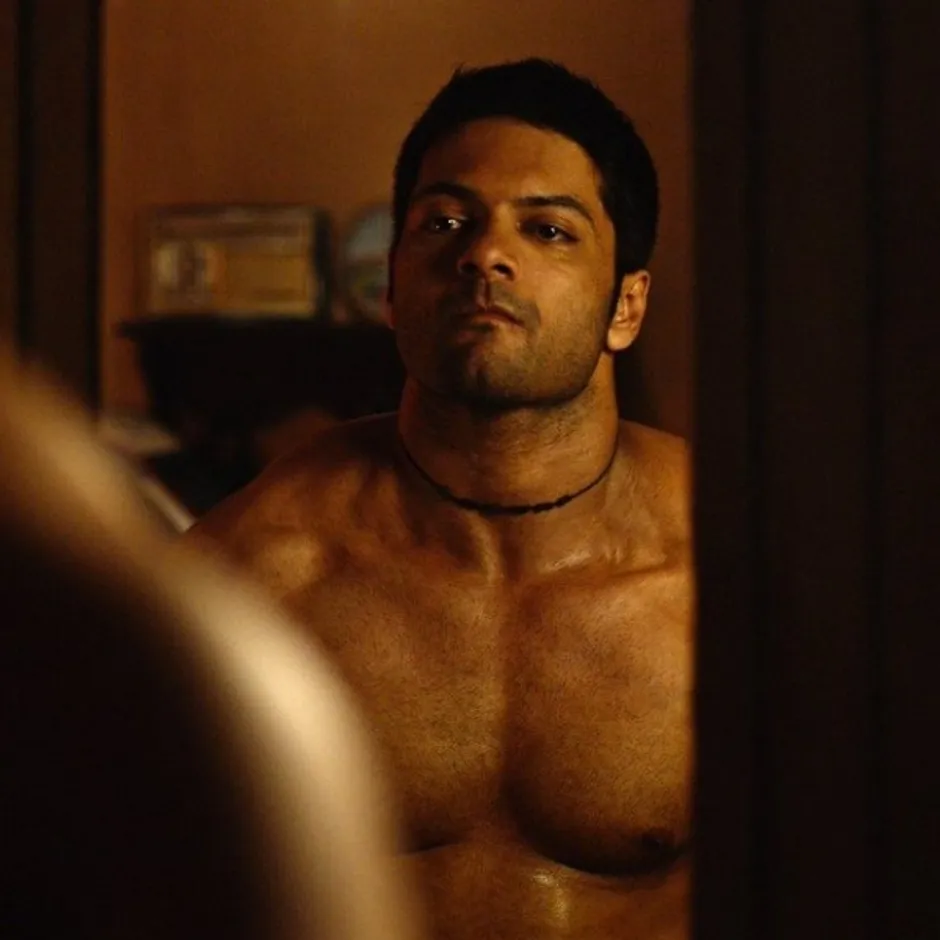 Ali Fazal traditional wrestling workout