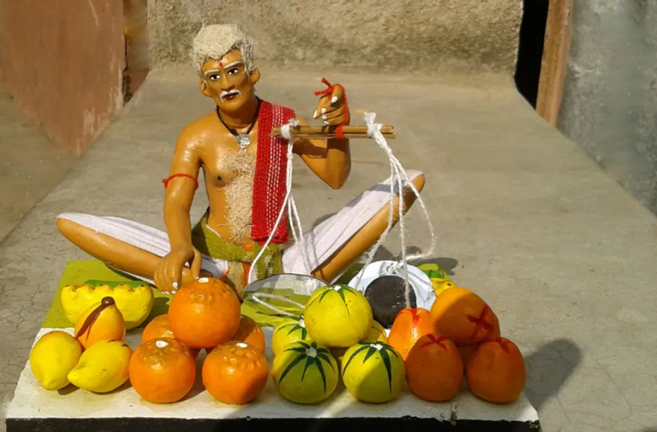 Ghurni: Bengal's craft village where life-like clay dolls are bridging the rich-poor divide