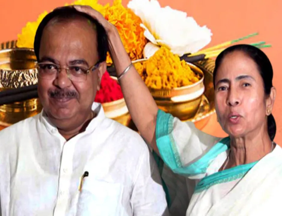 মমতার বাড়িতে ভাইফোঁটা নিতে উপস্থিত প্রাক্তন মন্ত্রী শোভন, কিন্তু সাথে কে?