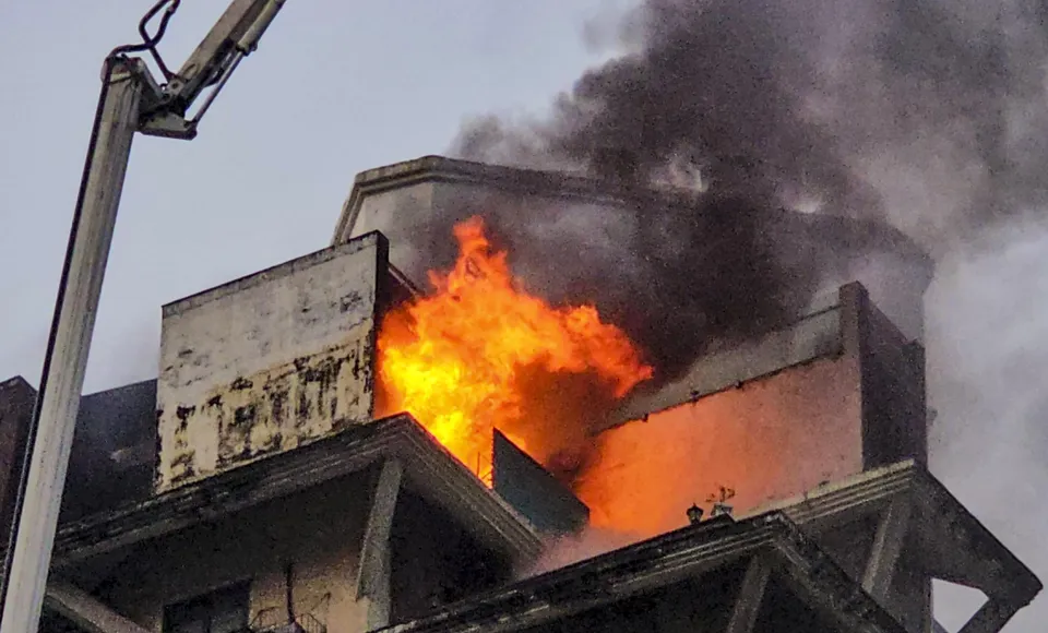 mumbaibkc-ezgif.com-avif-to-jpg-converter