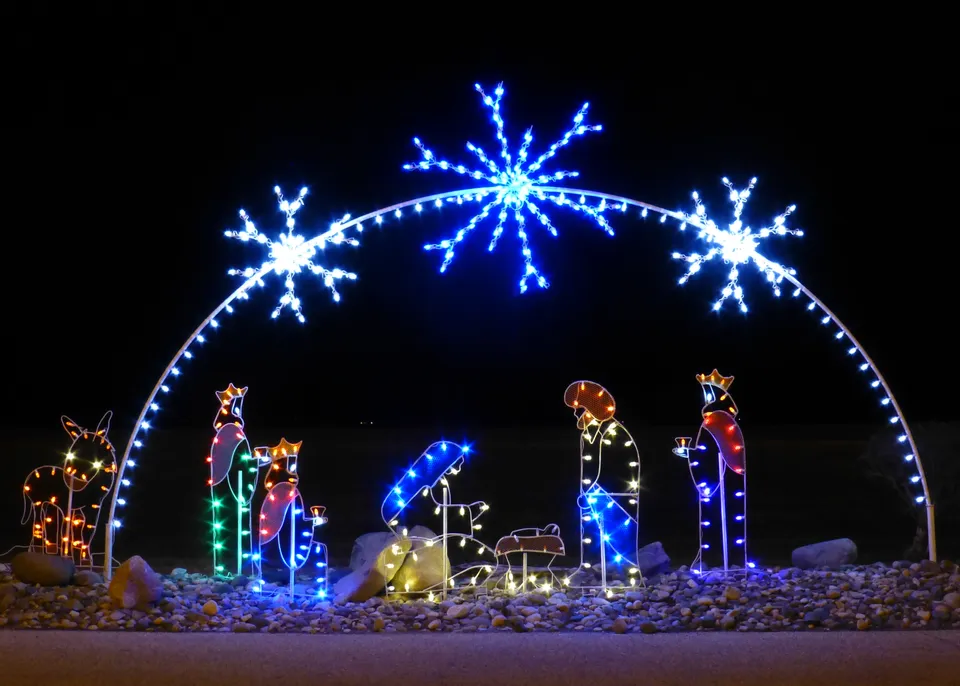 NativityChristmasLights2