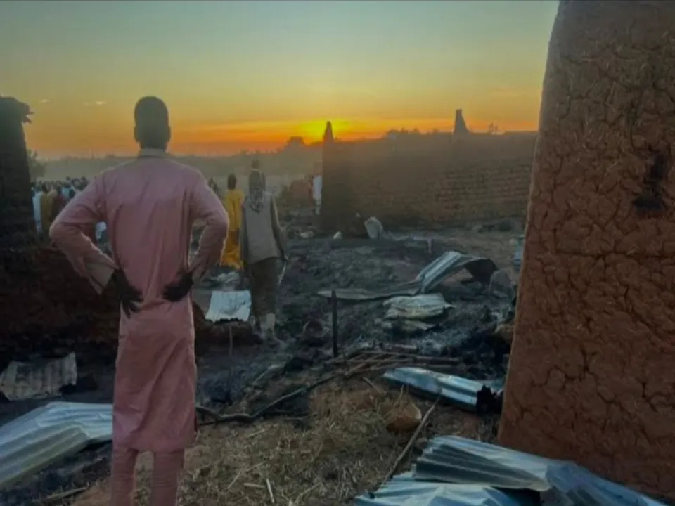 সামরিক জেটের ভুল হামলা- ১০ জন নিহত