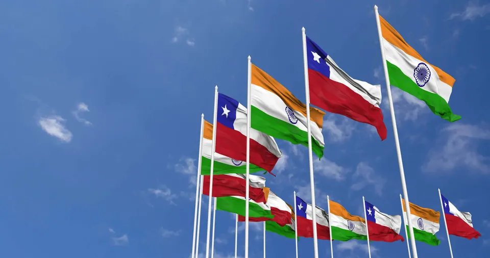 chile-and-india-flags-waving-together-in-the-sky-seamless-loop-in-wind-space-on-left-side-for-design-or-information-3d-rendering-free-video