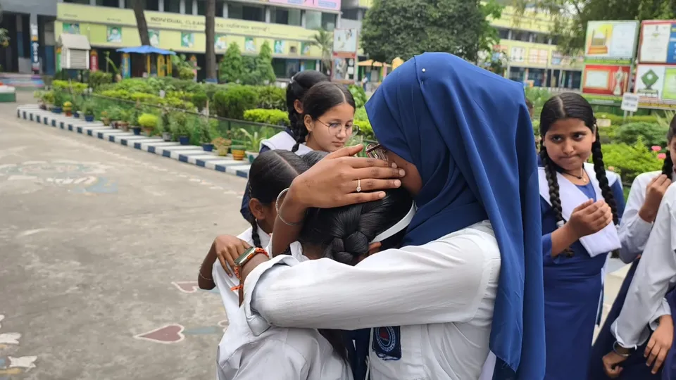 WhatsApp Image 2025-04-04 at 14.00.33