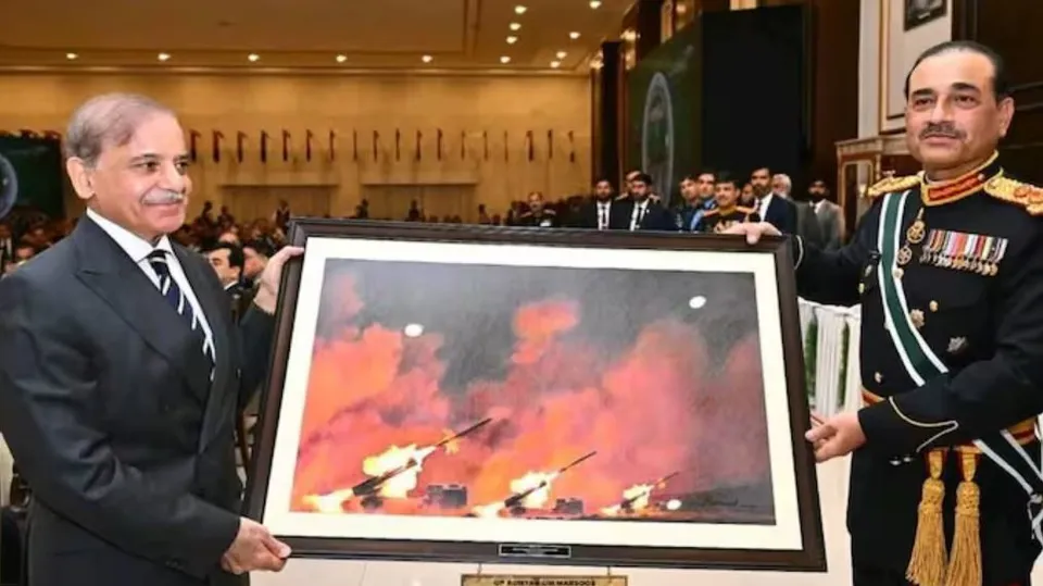 fake picture of pakistan