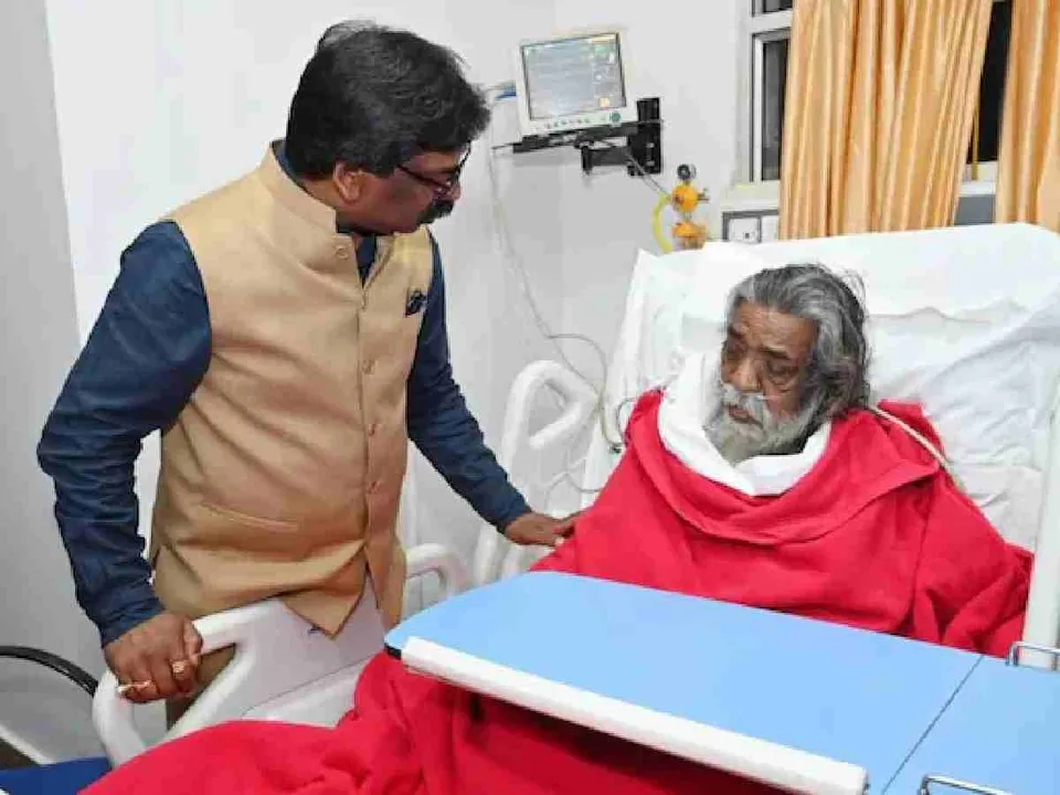 Former-Jharkhand-CM-Shibu-Soren-critical-on-ventilator_-Sources