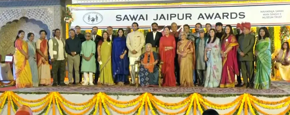 WhatsApp Image 2025-10-23 at 01.02.33