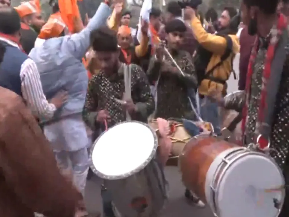 dhak dhol bjp.jpg